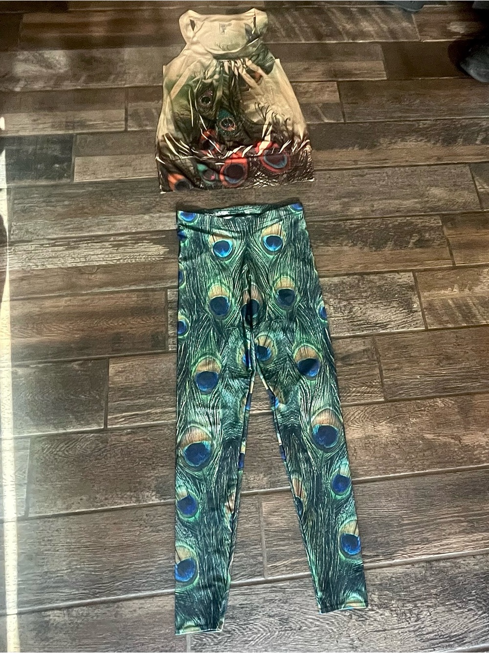 BlackMilk peacock feather print leggings M & rhinestone tank top M - Picture 2 of 11